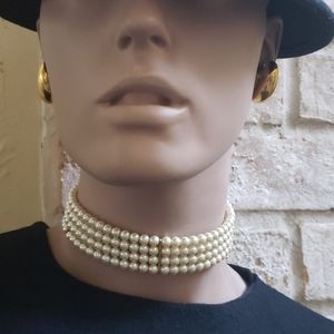Vintage faux pearl choker